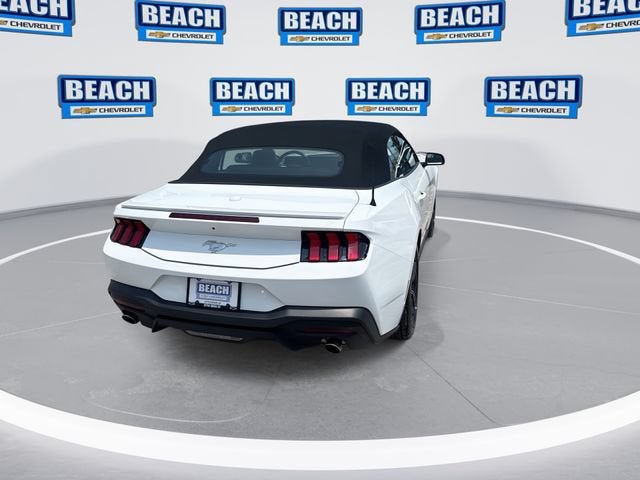 2025 Ford Mustang EcoBoost