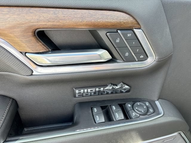 2022 Chevrolet Silverado 1500 High Country