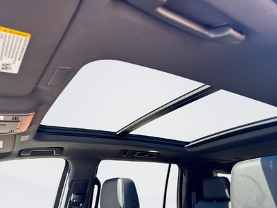 2025 Chevrolet Suburban LT