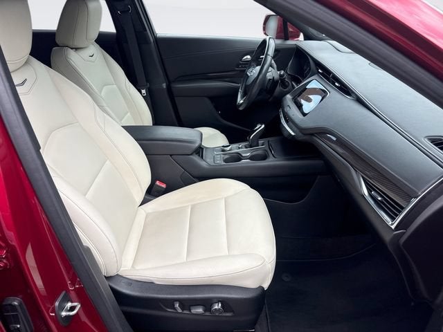 2020 Cadillac XT4 FWD Sport