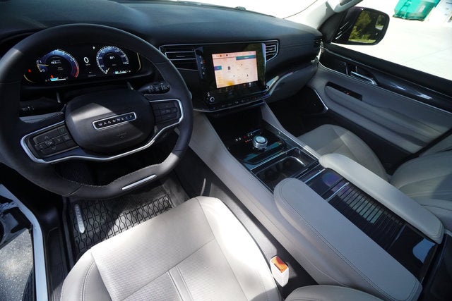 2024 Jeep Wagoneer BASE