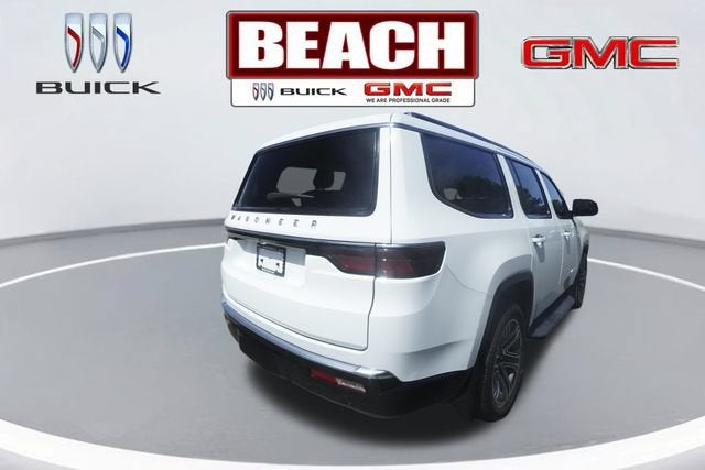 2024 Jeep Wagoneer BASE
