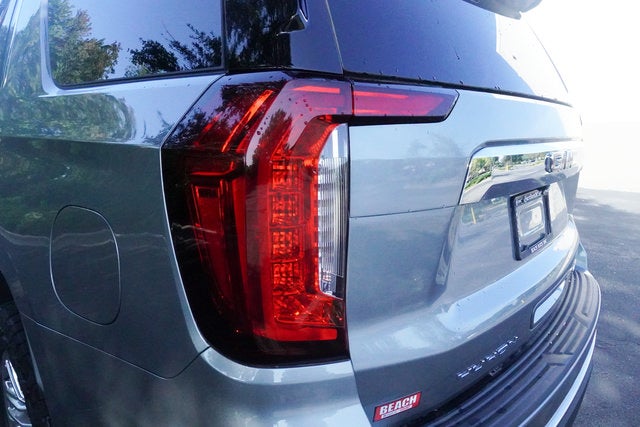 2024 GMC Yukon SLT