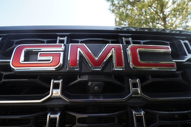 2024 GMC Canyon AT4