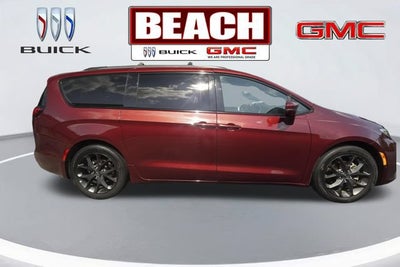 2022 Chrysler Pacifica Limited