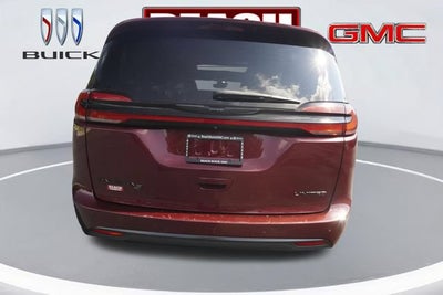 2022 Chrysler Pacifica Limited