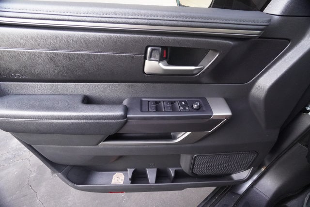 2025 Toyota Tundra 4WD SR