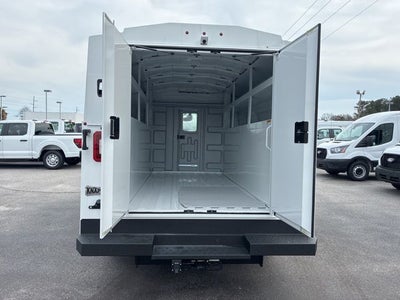 2026 Ford E-350SD Base Cutaway