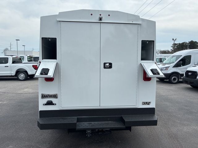 2026 Ford E-350SD Base Cutaway