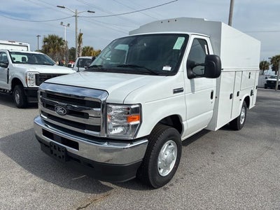 2026 Ford E-350SD Base Cutaway