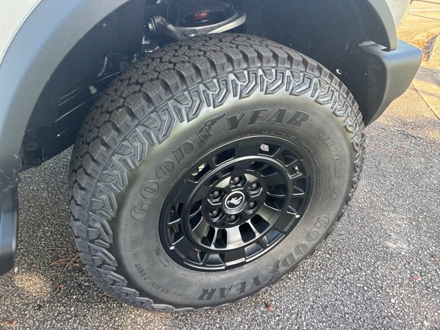 2026 Ford Bronco Big Bend Matte Black Package