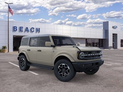 2026 Ford Bronco Outer Banks