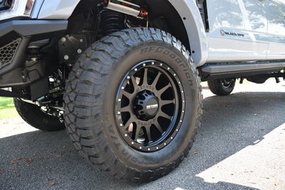 2026 Ford F-250SD Lariat BLACK OPS