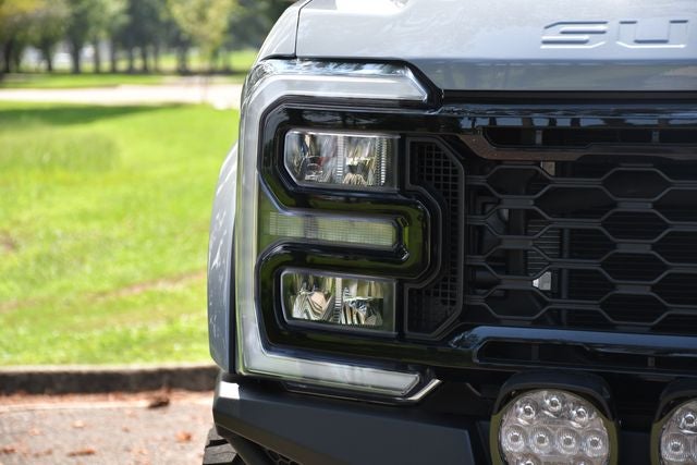 2026 Ford F-250SD Lariat BLACK OPS