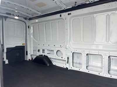 2027 Ford Transit-250 Base