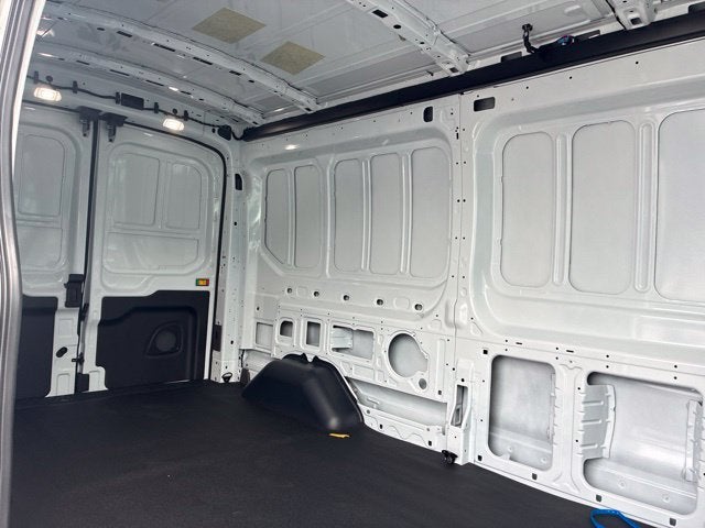 2027 Ford Transit-250 Base