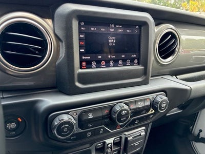 2021 Jeep Gladiator Overland
