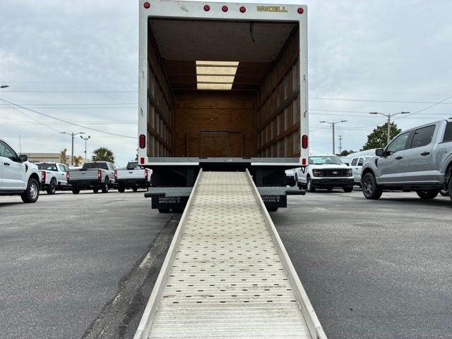 2024 Ford E-350SD Base Cutaway