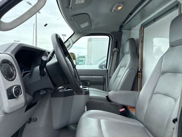 2024 Ford E-350SD Base Cutaway