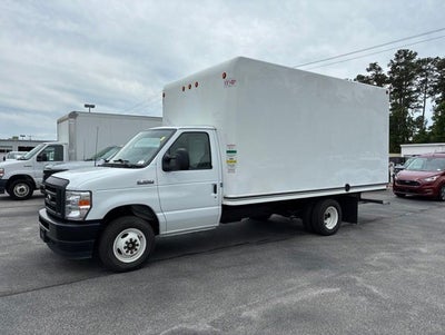2024 Ford E-350SD Base Cutaway