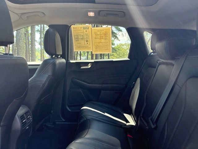 2025 Ford Escape Plug-In Hybrid Base