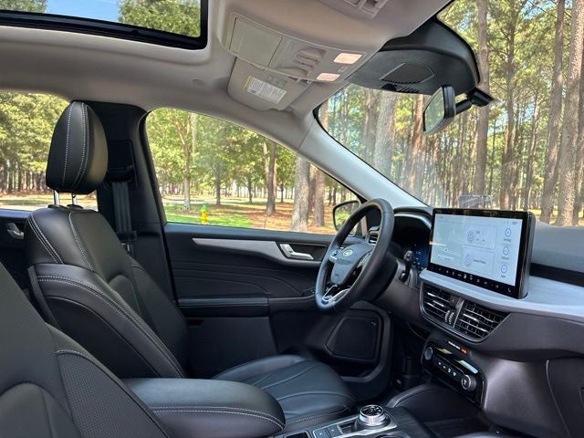 2025 Ford Escape Plug-In Hybrid Base