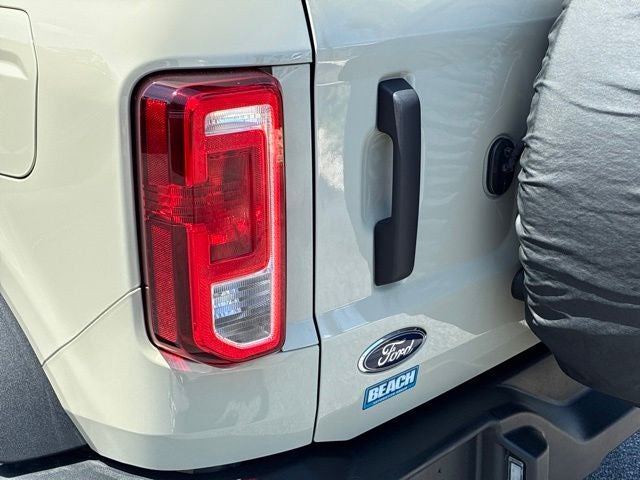 2025 Ford Bronco Base