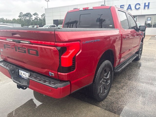 2024 Ford F-150 Lightning Lariat