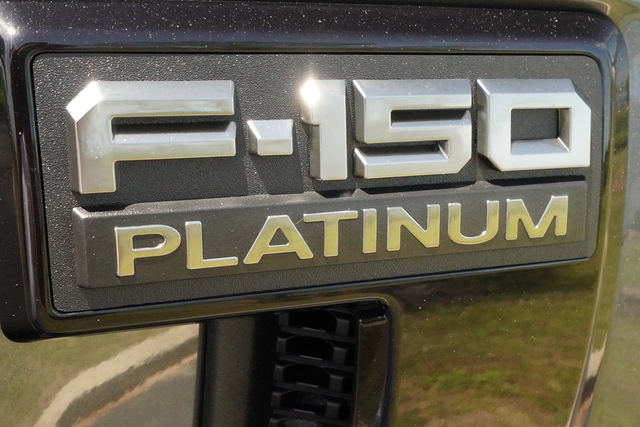 2025 Ford F-150 Platinum