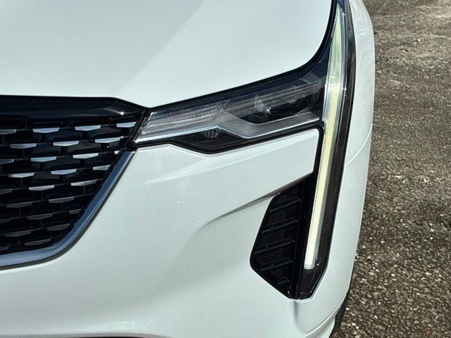 2022 Cadillac CT4 Luxury