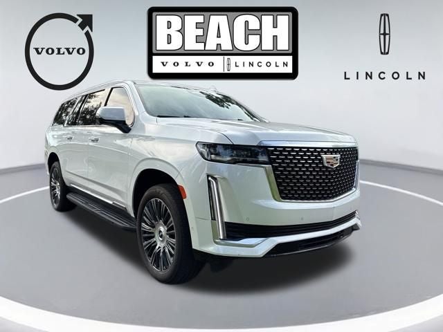 2022 Cadillac Escalade ESV Premium