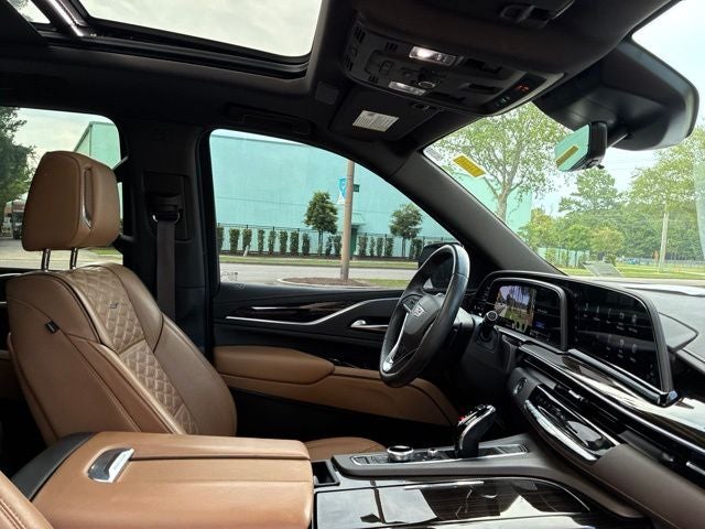 2022 Cadillac Escalade ESV Premium