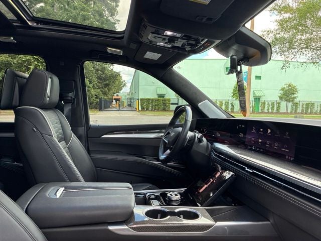 2025 Cadillac Escalade ESV V-Series