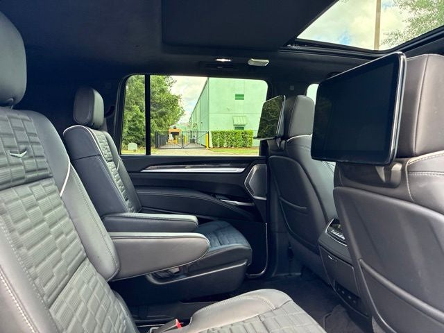 2025 Cadillac Escalade ESV V-Series