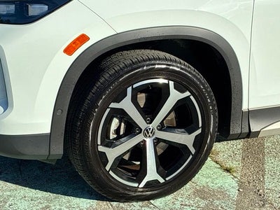 2025 Volkswagen Tiguan 2.0T SE