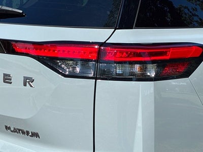 2026 Nissan Pathfinder Platinum