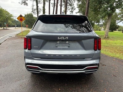 2022 Kia Sorento SX