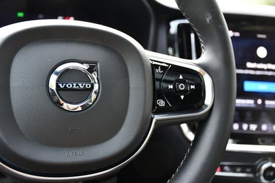 2024 Volvo S60 B5 Plus Black Edition
