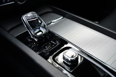 2024 Volvo S60 B5 Plus Black Edition
