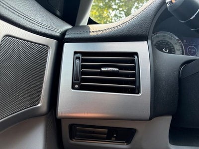 2010 Jaguar XF Base