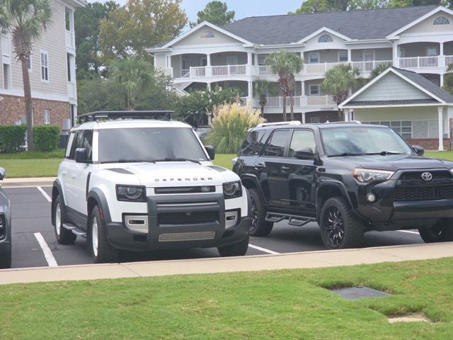 2023 Land Rover Defender 110 S