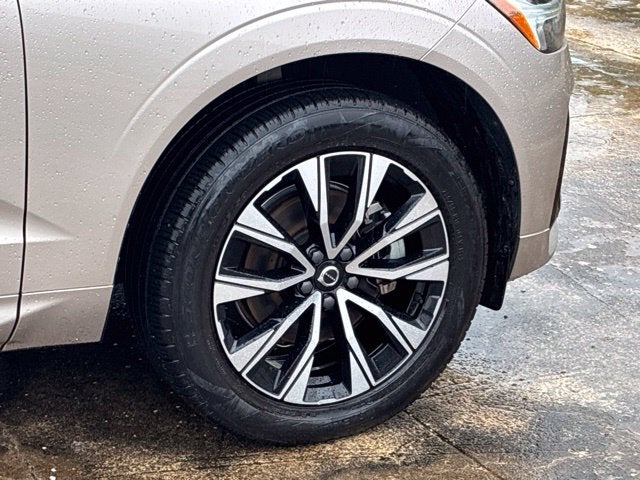 2024 Volvo XC60 B5 Core