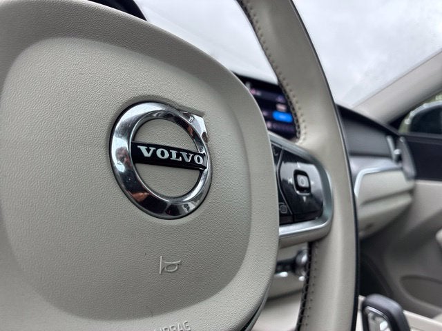 2024 Volvo XC60 B5 Core