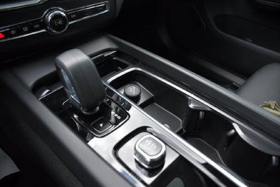 2025 Volvo XC60 B5 Core