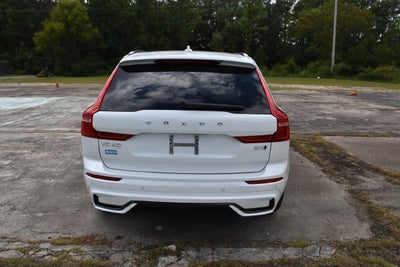 2025 Volvo XC60 B5 Core
