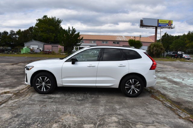 2025 Volvo XC60 B5 Core