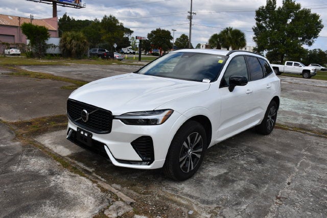 2025 Volvo XC60 B5 Core